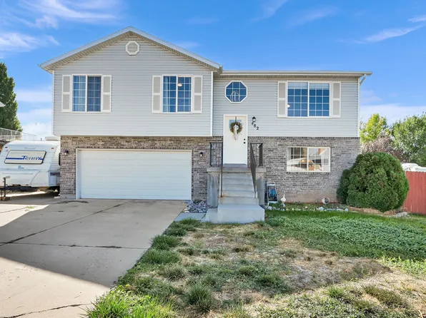 482 W 275 N, Clearfield, UT 84015