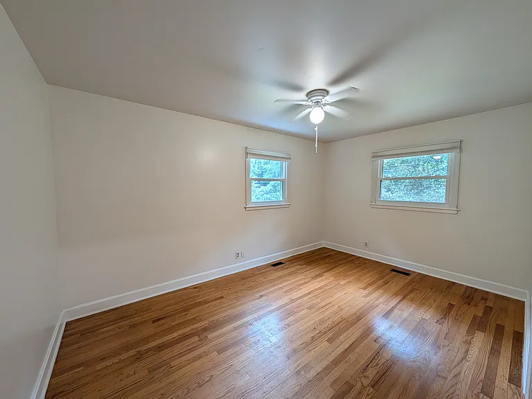 514 Morreene Rd — Photo 10