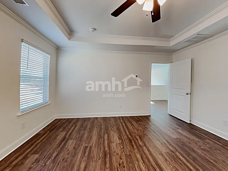 121 Hamilton Park Dr — Photo 12