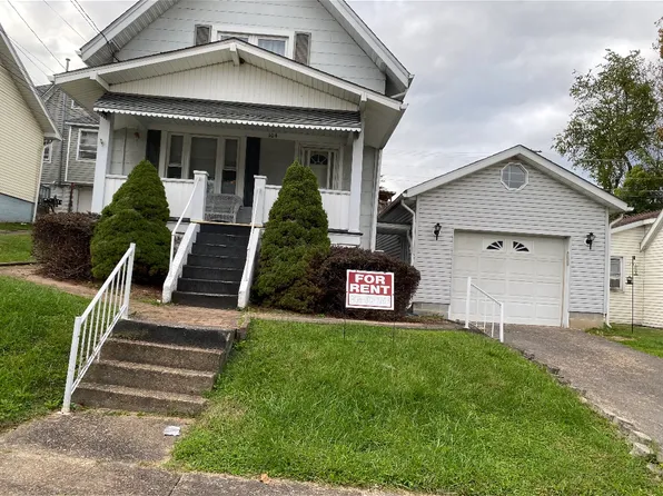 104 Burton Ave, Nutter Fort, WV 26301