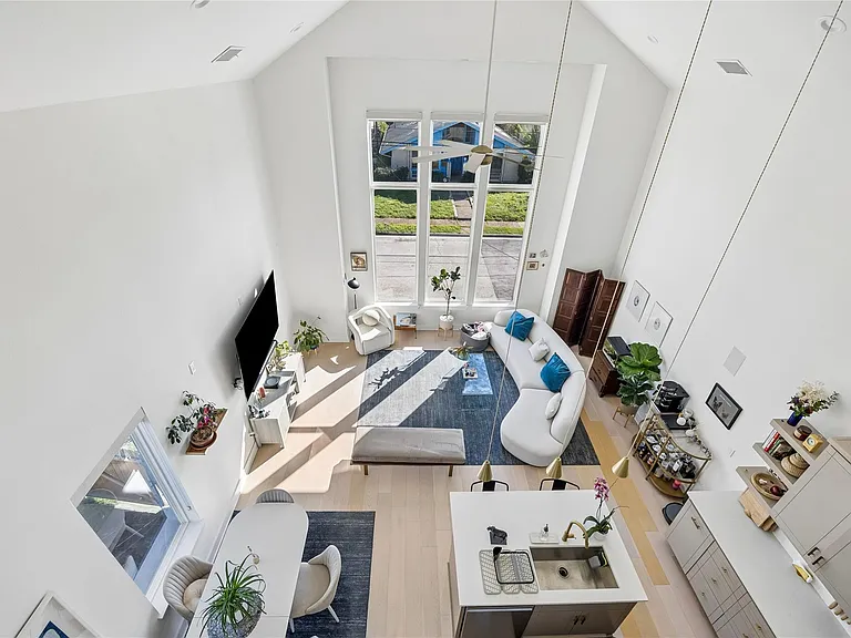 3107 Webster St #B — Photo 19
