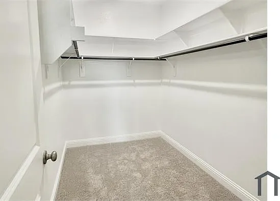 2704 Island Palm Ct — Photo 6