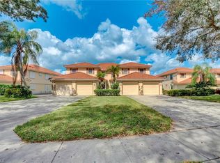 280 Robin Hood Cir UNIT 102, Naples, FL 34104