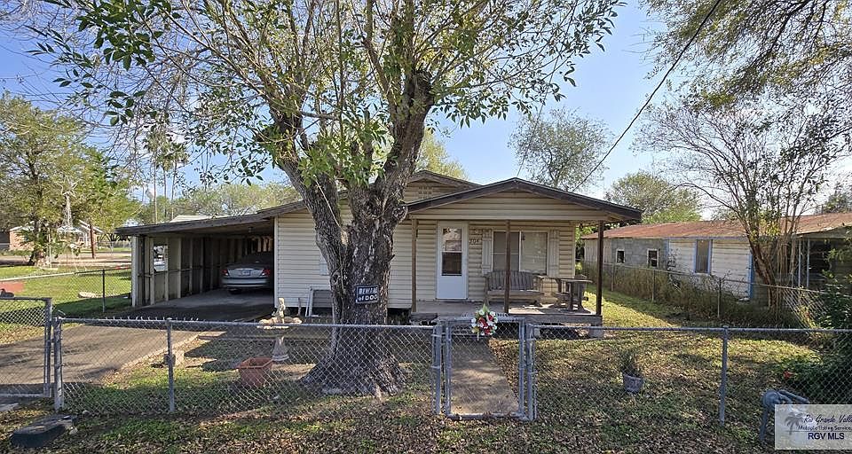 1st image of 304 4th St
