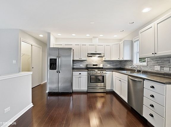 5th image of 17054 Oketo Ave