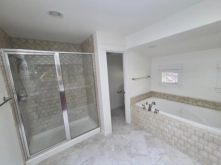 22410 5th Pl W — Photo 32