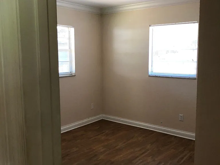 Bethroom 1