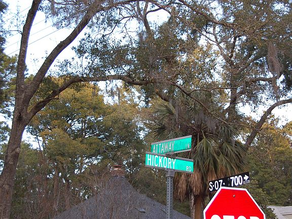 2nd image of 4 Hickory Road