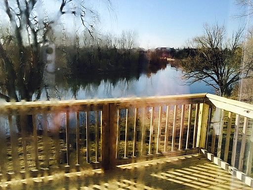 5th image of 3882 Camelot Dr SE