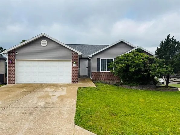 200 Fritts Cir, Waynesville, MO 65583