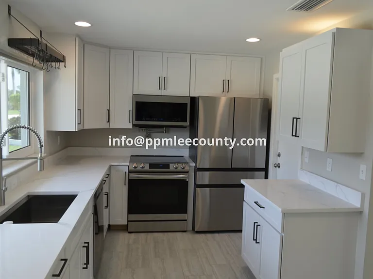 5215 Rutland Ct — Photo 20