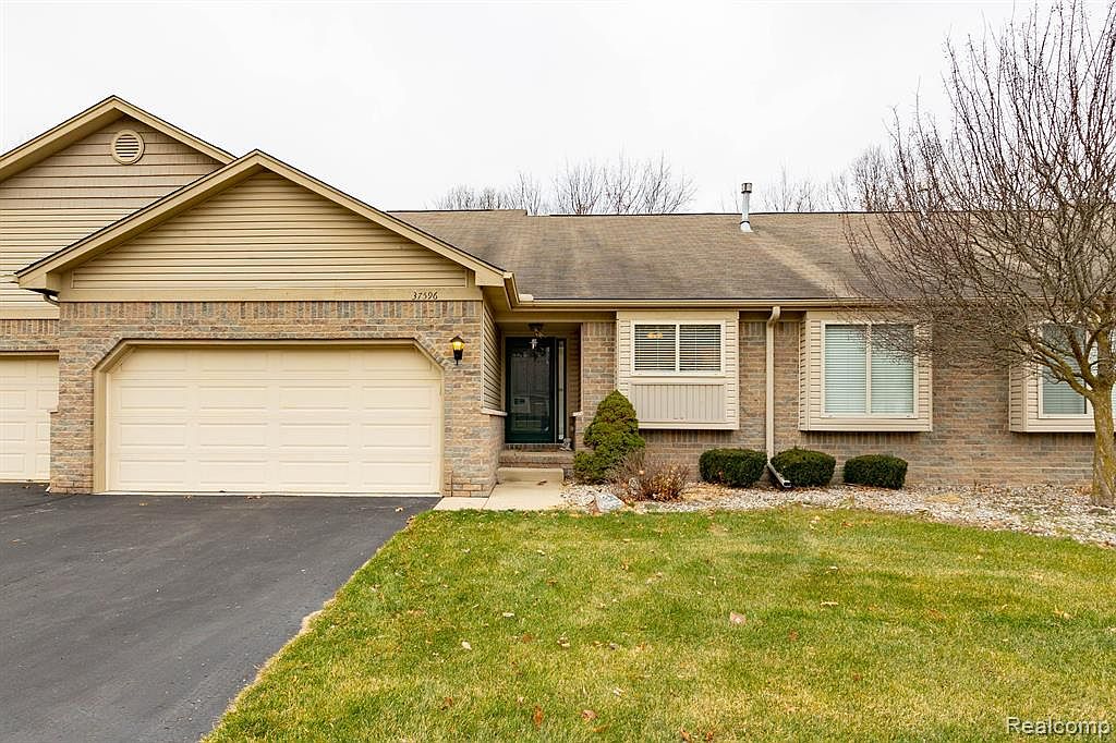 37596 N Dianne Ln, New Boston, MI 48164 Zillow
