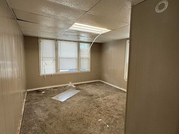 5th image of 159 National Ave NW