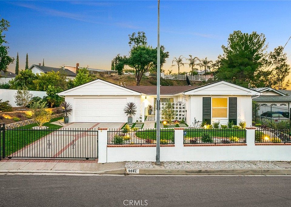 9042 Oswego St, Sunland, CA 91040 | Zillow