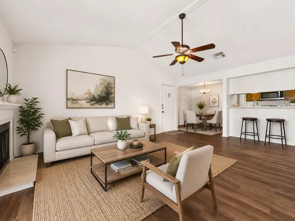 1202 Thorpe Ln APT 612, San Marcos, TX 78666