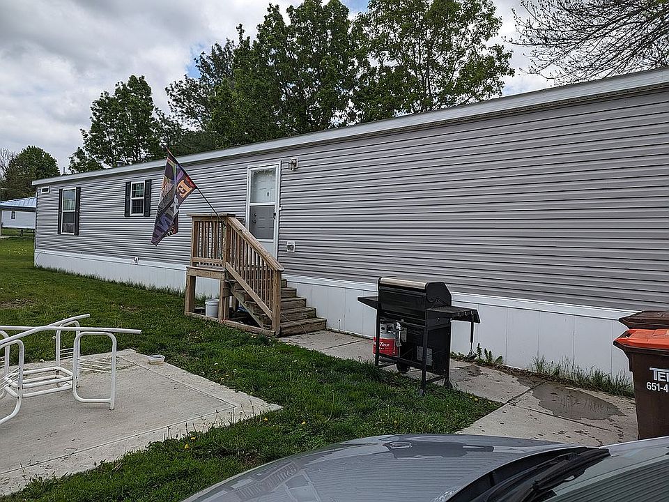 1st image of 36 Meggan Dr
