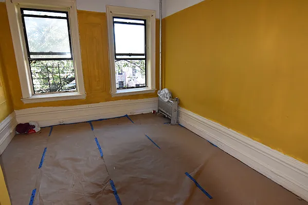 Rented by Zuz Realty | media 9