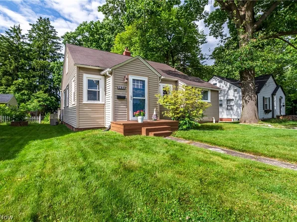 2635 Paxton Ave, Akron, OH 44312