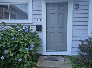 13A Woolsey Rd, Middletown, RI 02842