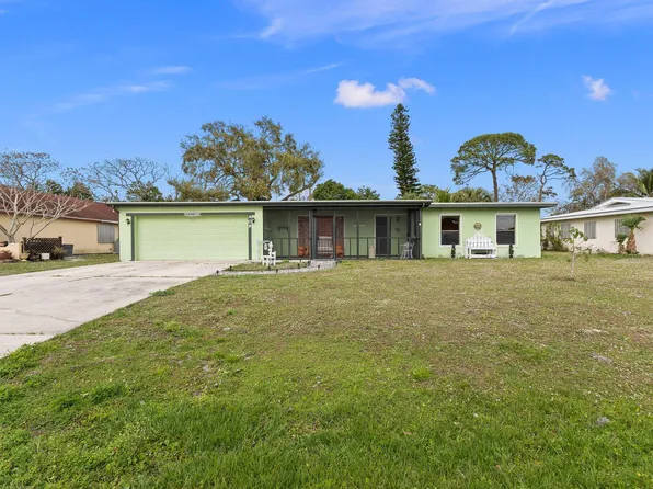 409 SE Tranquilla Avenue, Port St Lucie, FL 34983