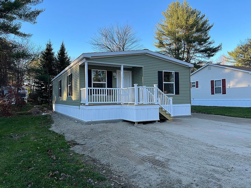 2nd image of 15 Clayton Dr