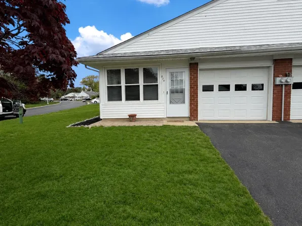 87A Fairway Lane, Manchester, NJ 08759