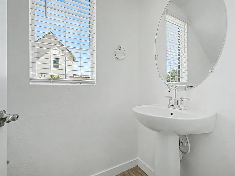 8232 E University Dr #102 — Photo 13