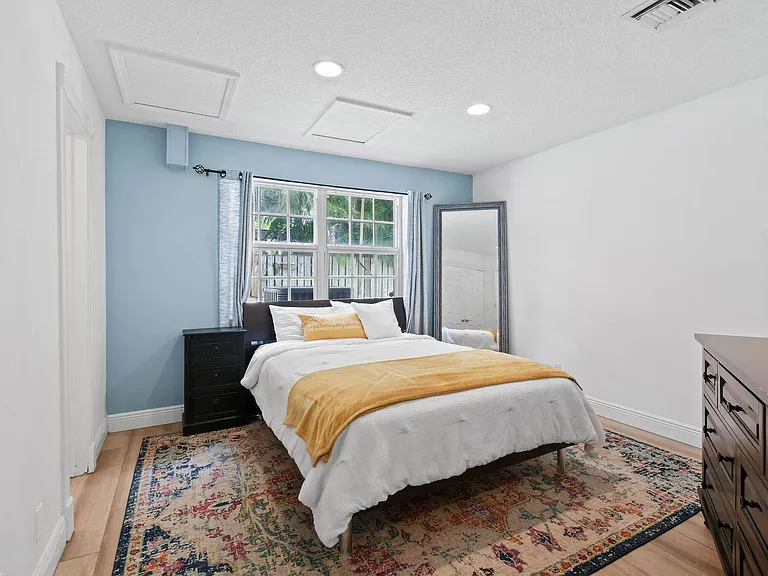 8110 W Lake Dr — Photo 24