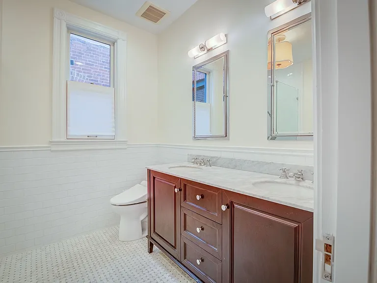 1022 Park Rd NW — Photo 17