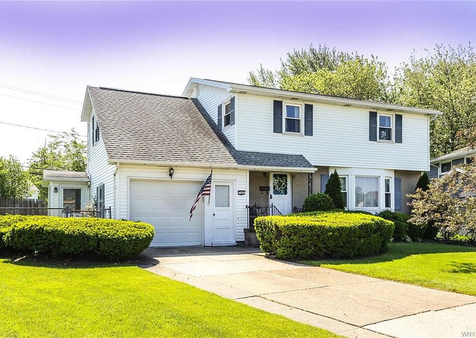 1st image of 106 Huntleigh Cir