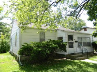 606 E Lincoln Ave, Owensville, MO 65066