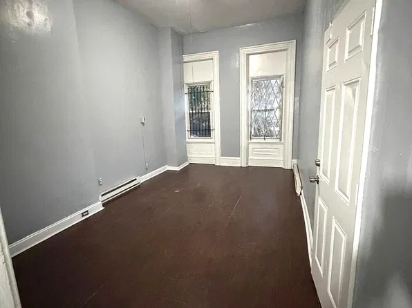 1526 N 18th St APT 1F, Philadelphia, PA 19121