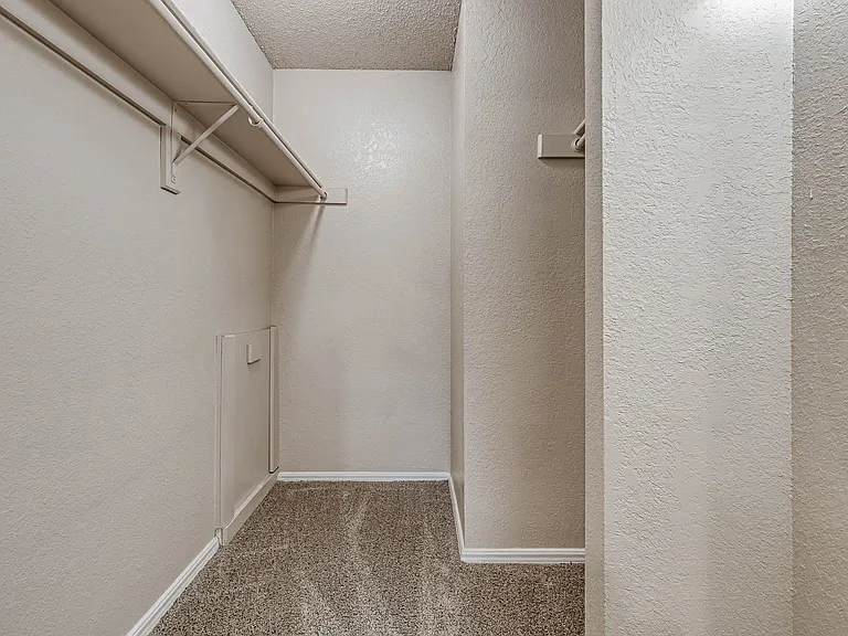 Riverchase Apartments — Photo 66