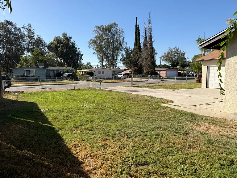 3608 Balboa Dr — Photo 6