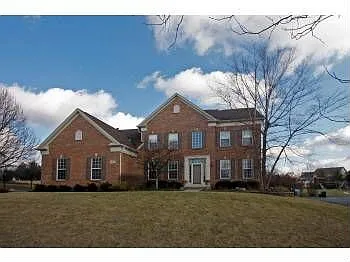 1523 Bridle Ln photo 1
