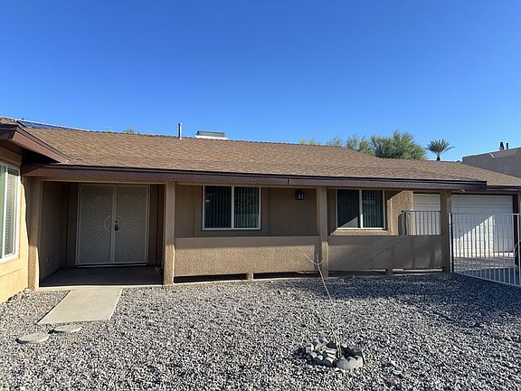 2nd image of 2621 Ascot Dr
