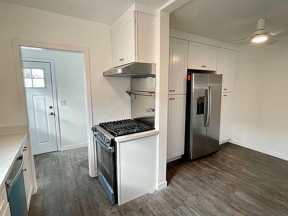 2nd image of 10305 Rosewood Ave #A