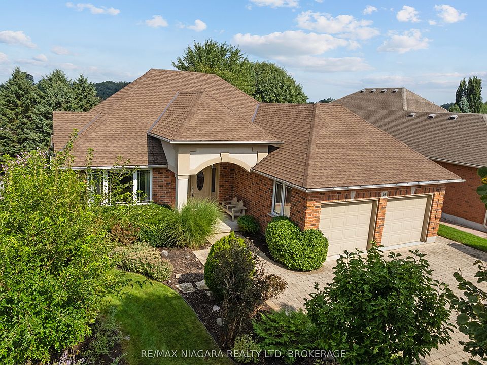 1st image of 16 Cherry Ridge Blvd