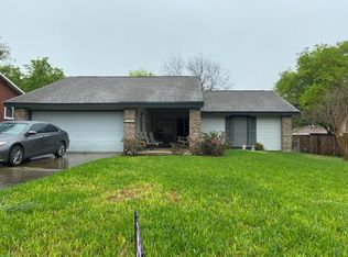11810 Rugged Oak Dr, Live Oak, TX 78233