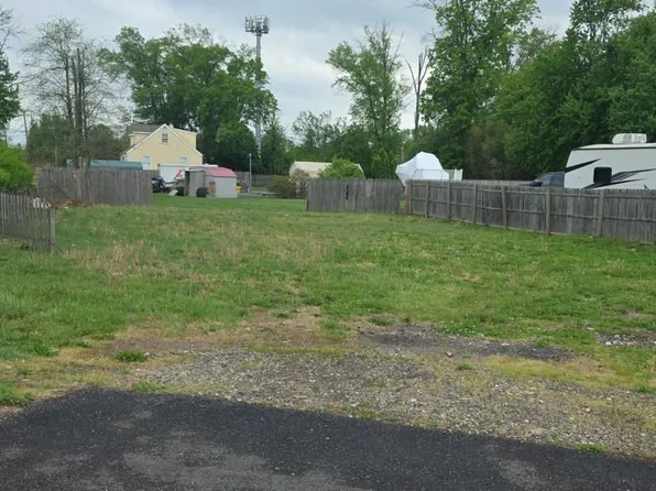 1204 S Washington Ave, Piscataway, NJ 08854