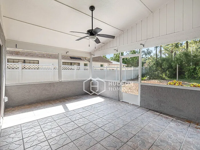 900 Hyacinth Cove Ct — Photo 23