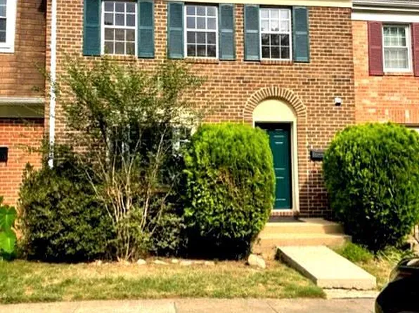 5533 Winford Ct, Fairfax, VA 22032
