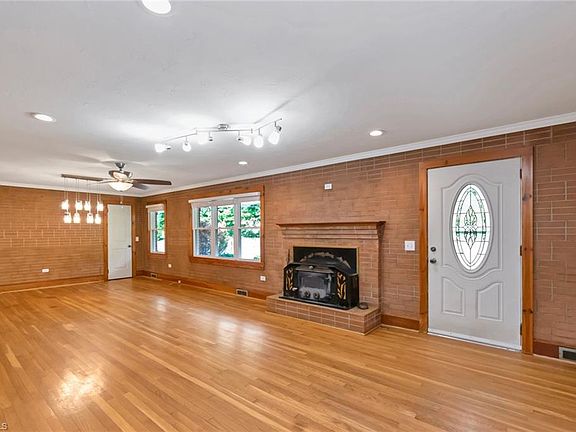 4th image of 335 Reddies Osborne Ln