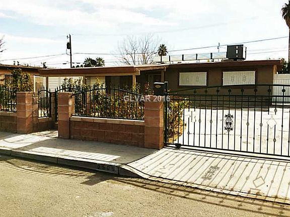 2nd image of 2505 Stanley Ave