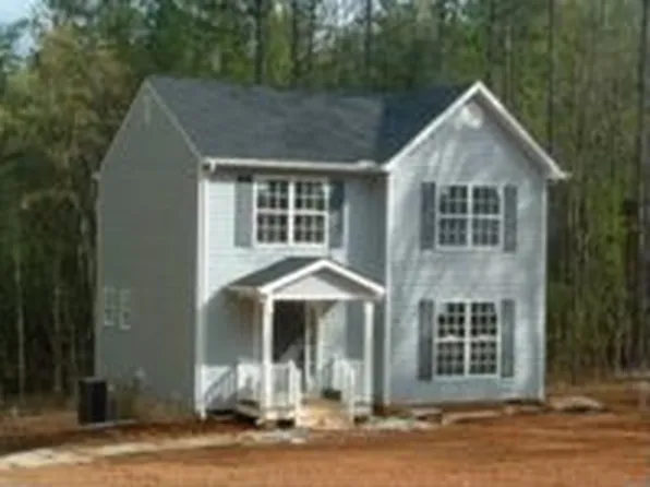 6 Woodridge Rd, Palmyra, VA 22963