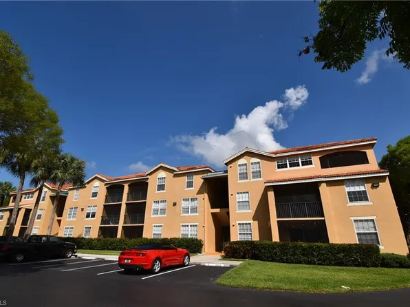 8735 River Homes Ln, Bonita Springs, FL