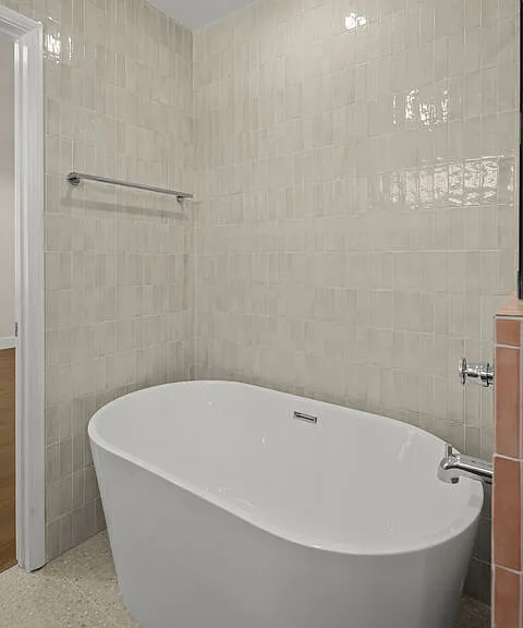 11759 Gateway Blvd — Photo 31