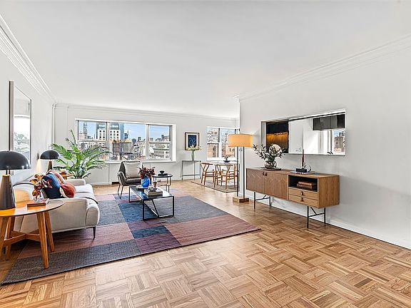 5th image of 20 E 9th St APT 19C