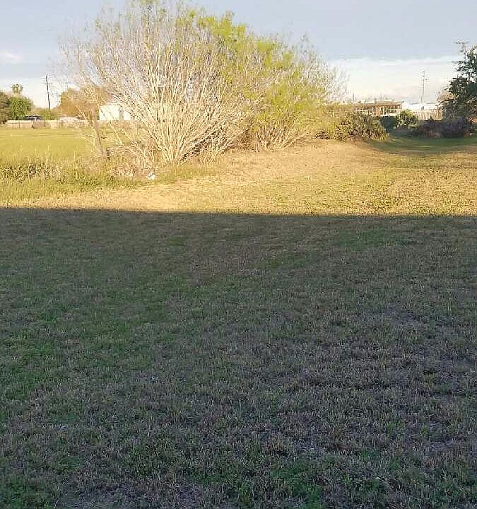 2nd image of 1709 Lee Ann Ln