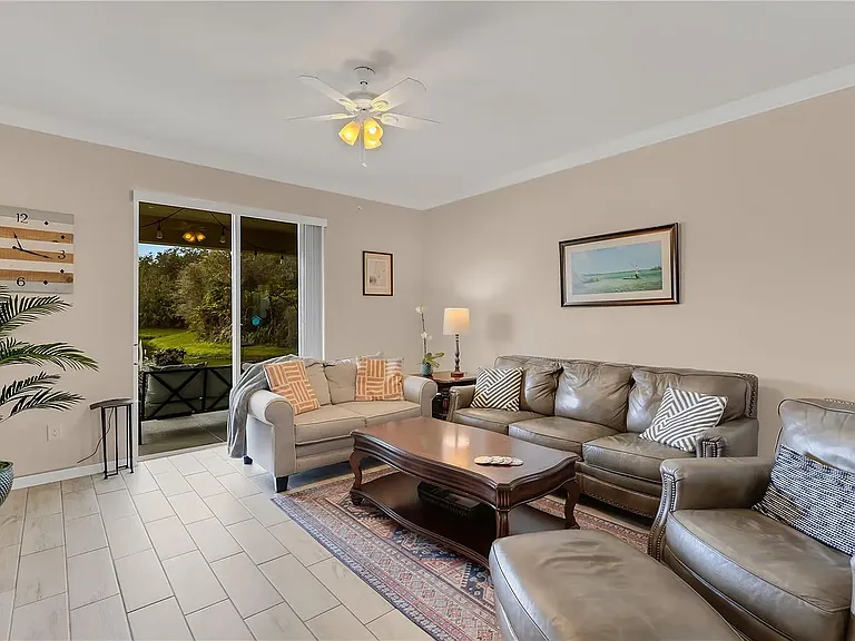 6015 Oak Mill Ter #1 — Photo 9
